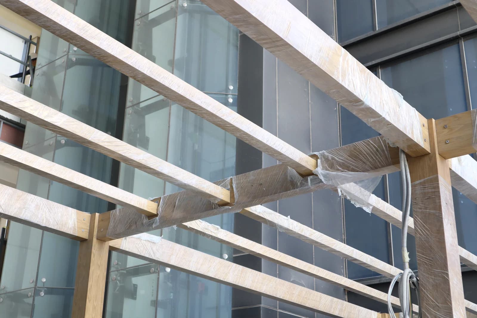 بنك الإمارات دبي الوطني - برجولا 2